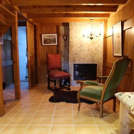 Romantic-huntinglodge-en-provence**** Holiday home *