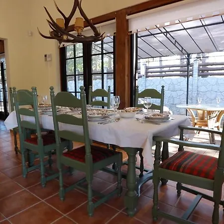 Romantic-huntinglodge-en-provence**** Vakantiehuis Saint-Pierre (Alpes-de-Haute-Provence)